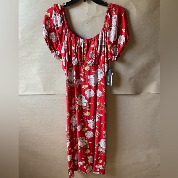 As U Wish Dresses & Skirts - As U Wish Floral Red Dress. Size L NWT